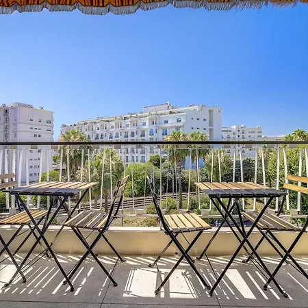 Sublime Two Bedroom Apartment With Parking & Terrace Cannes Exterior photo