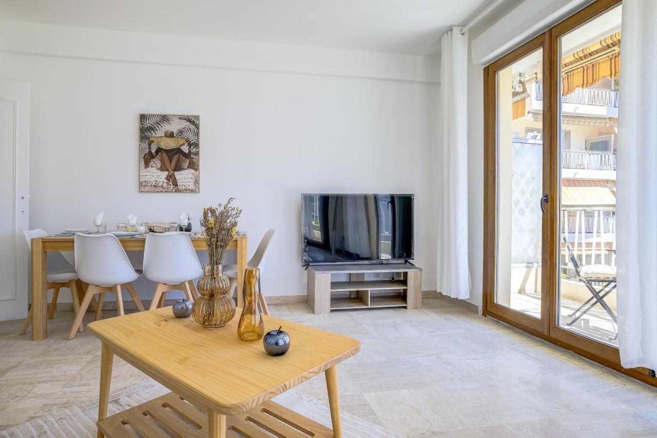 Appartement Sublime Two Bedroom With Parking & Terrace